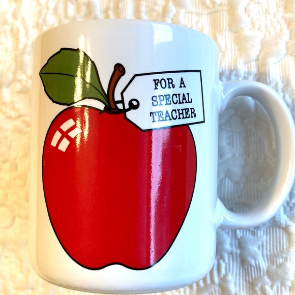 🎉Host Pick!🎉 Hallmark Teacher Mug - Picture 7 of 7